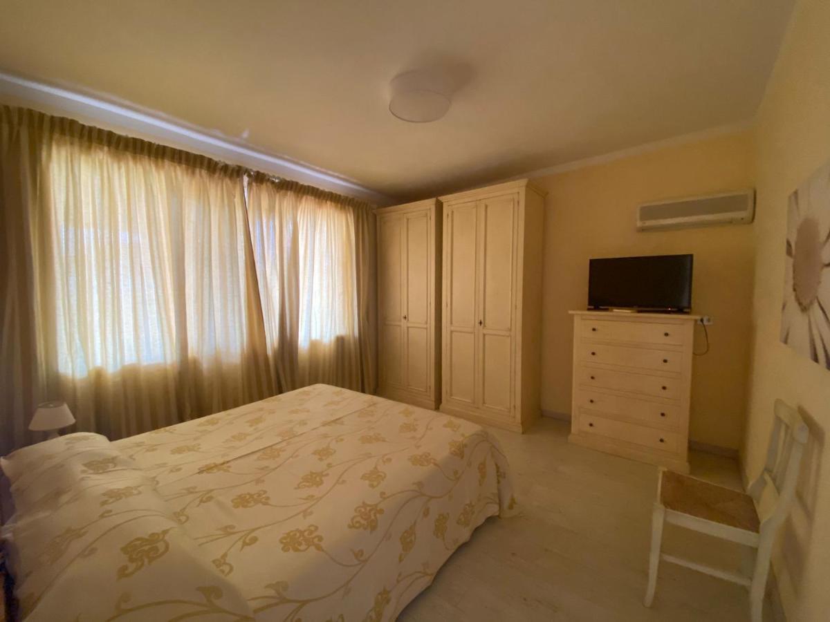 קאפוליברי Residential Hotel Villaggio Innamorata מראה חיצוני תמונה