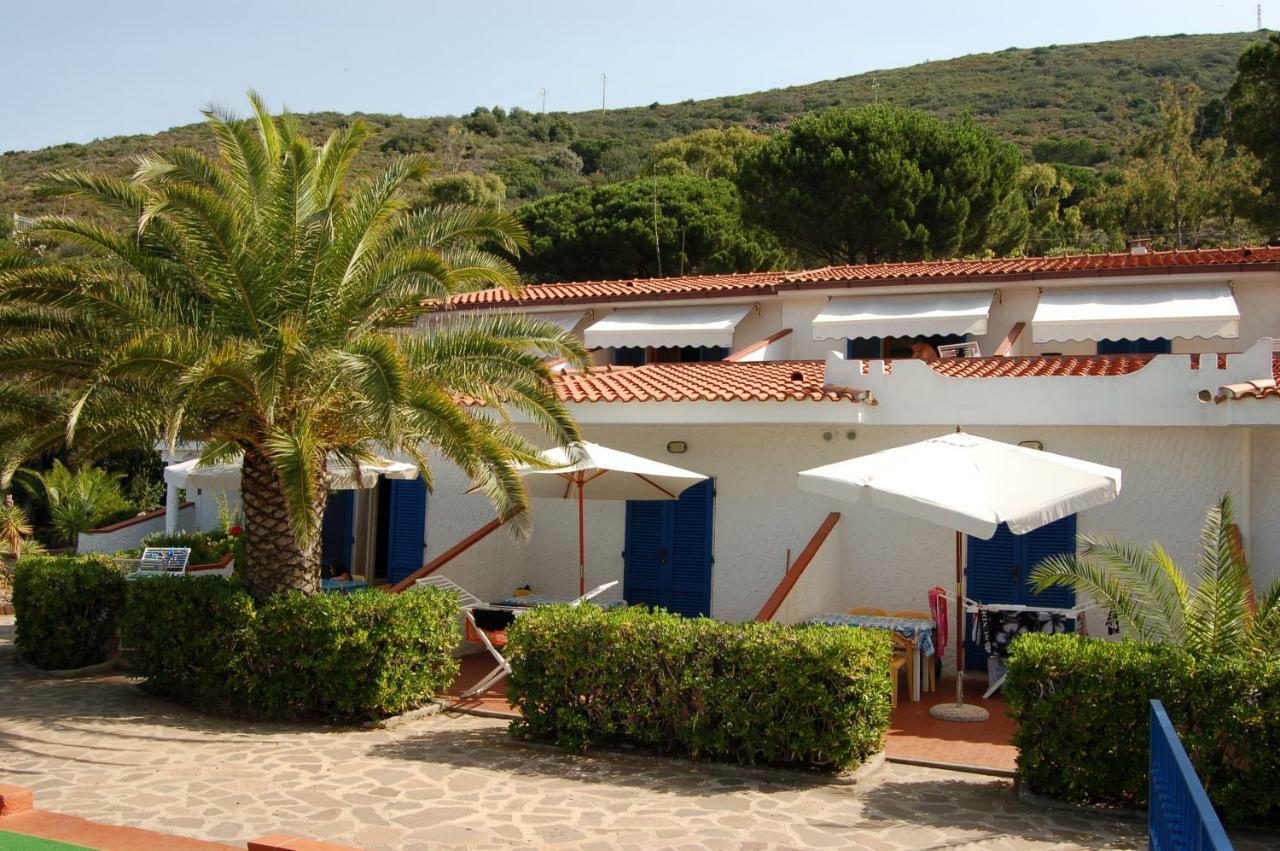קאפוליברי Residential Hotel Villaggio Innamorata מראה חיצוני תמונה
